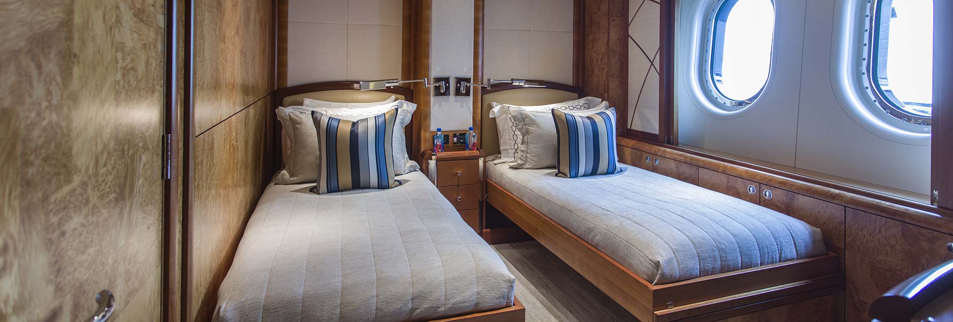 Hakvoort Motor Yacht AMICA MEA